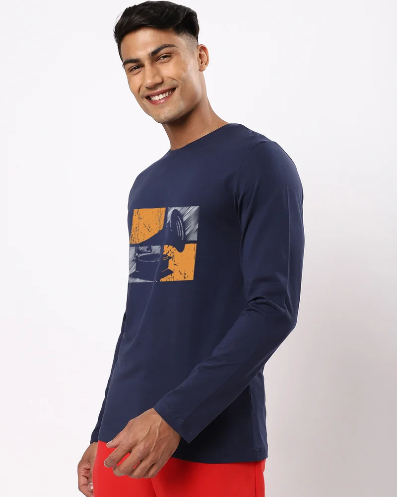 بيواكوف Men's Navy Blue Play It Again Graphic Printed T-shirt